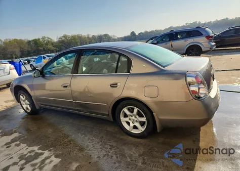 2005 Nissan Altima 2.5 z USA, uszkodzony, nr VIN 1N4AL11D55C124182